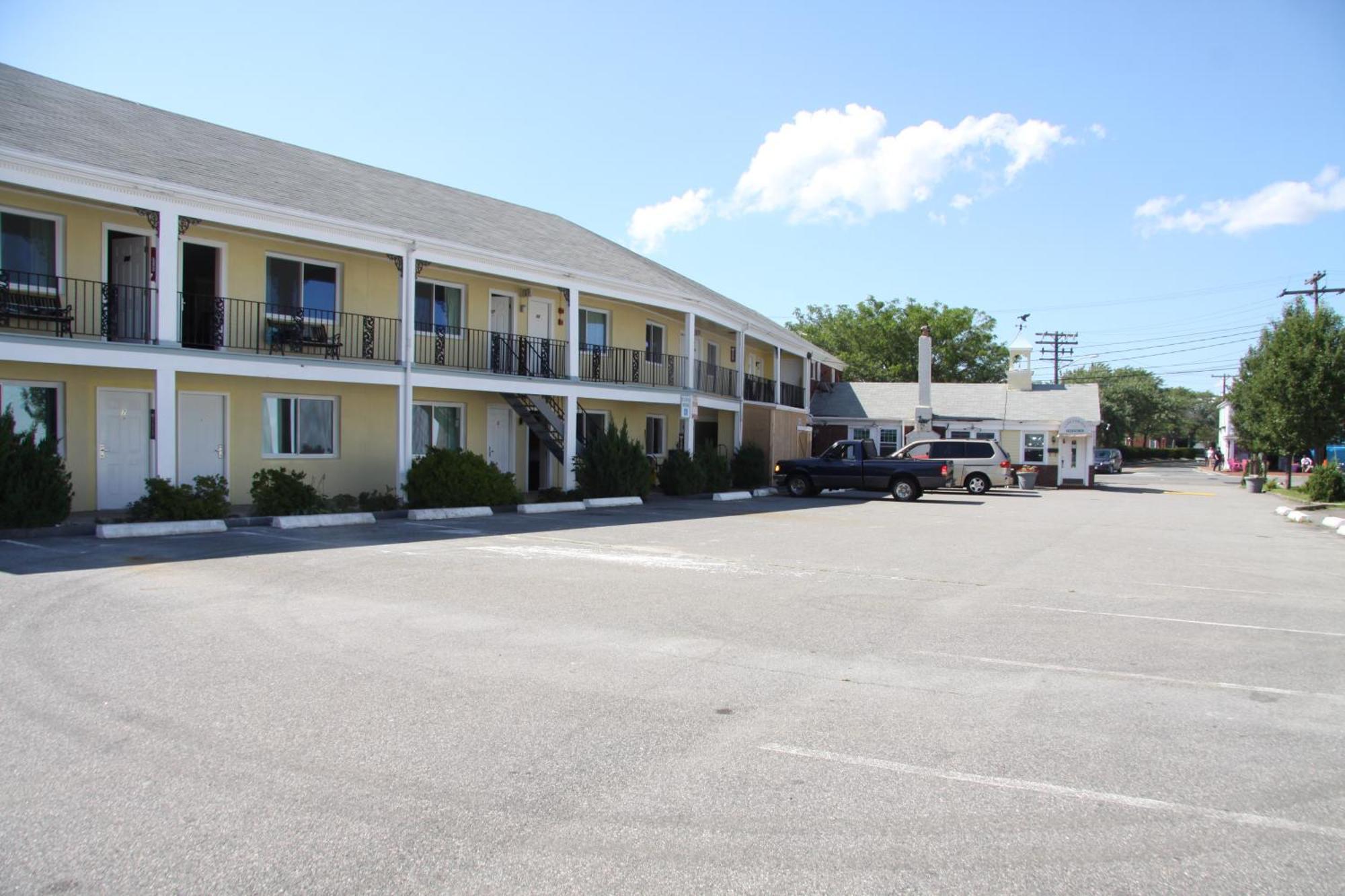 Cape Cod Inn ไฮยานนิส ภายนอก รูปภาพ